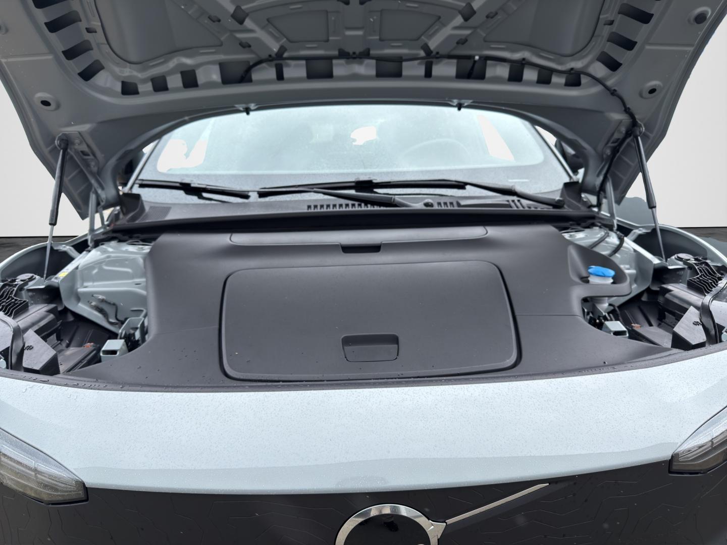 Volvo EX30 Cross Country