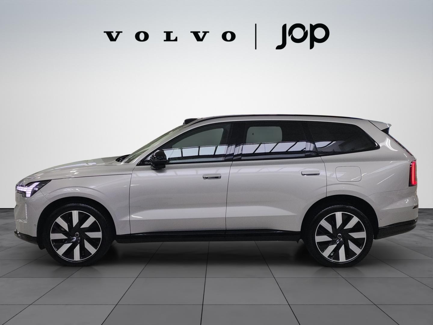 Volvo EX90