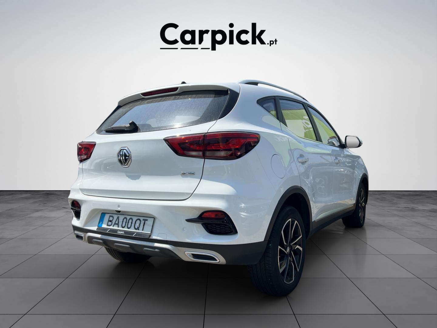 MG ZS
