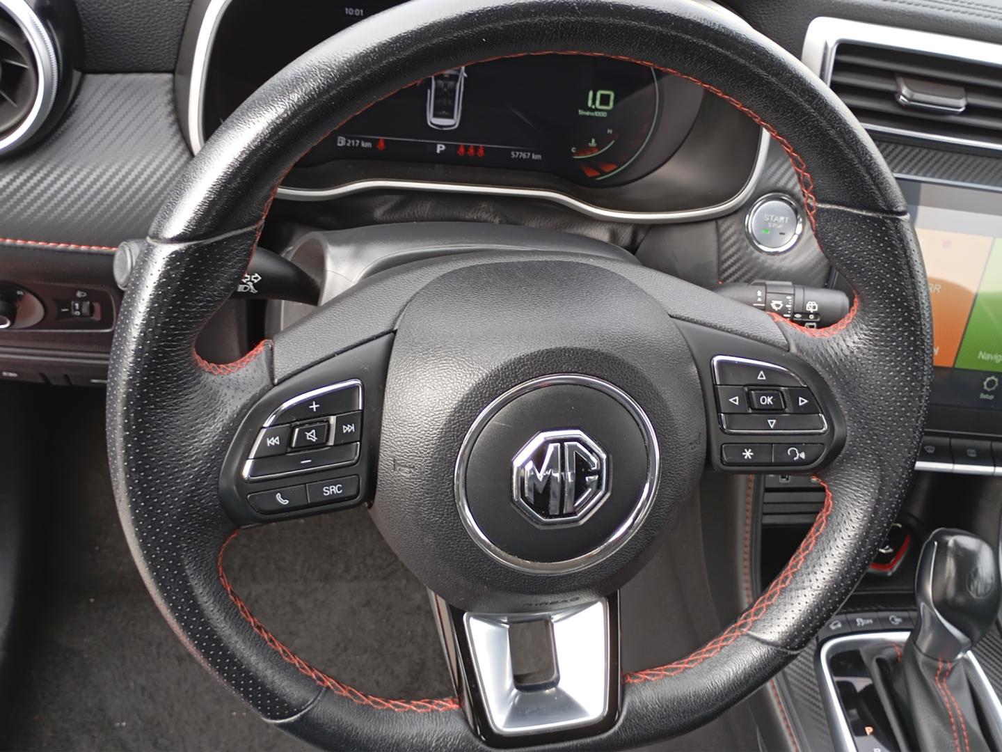 MG ZS
