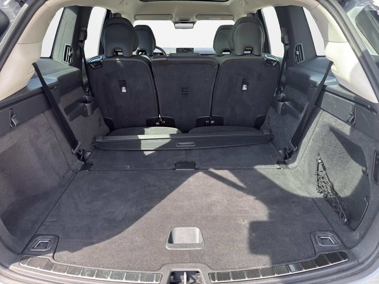 Volvo EX90