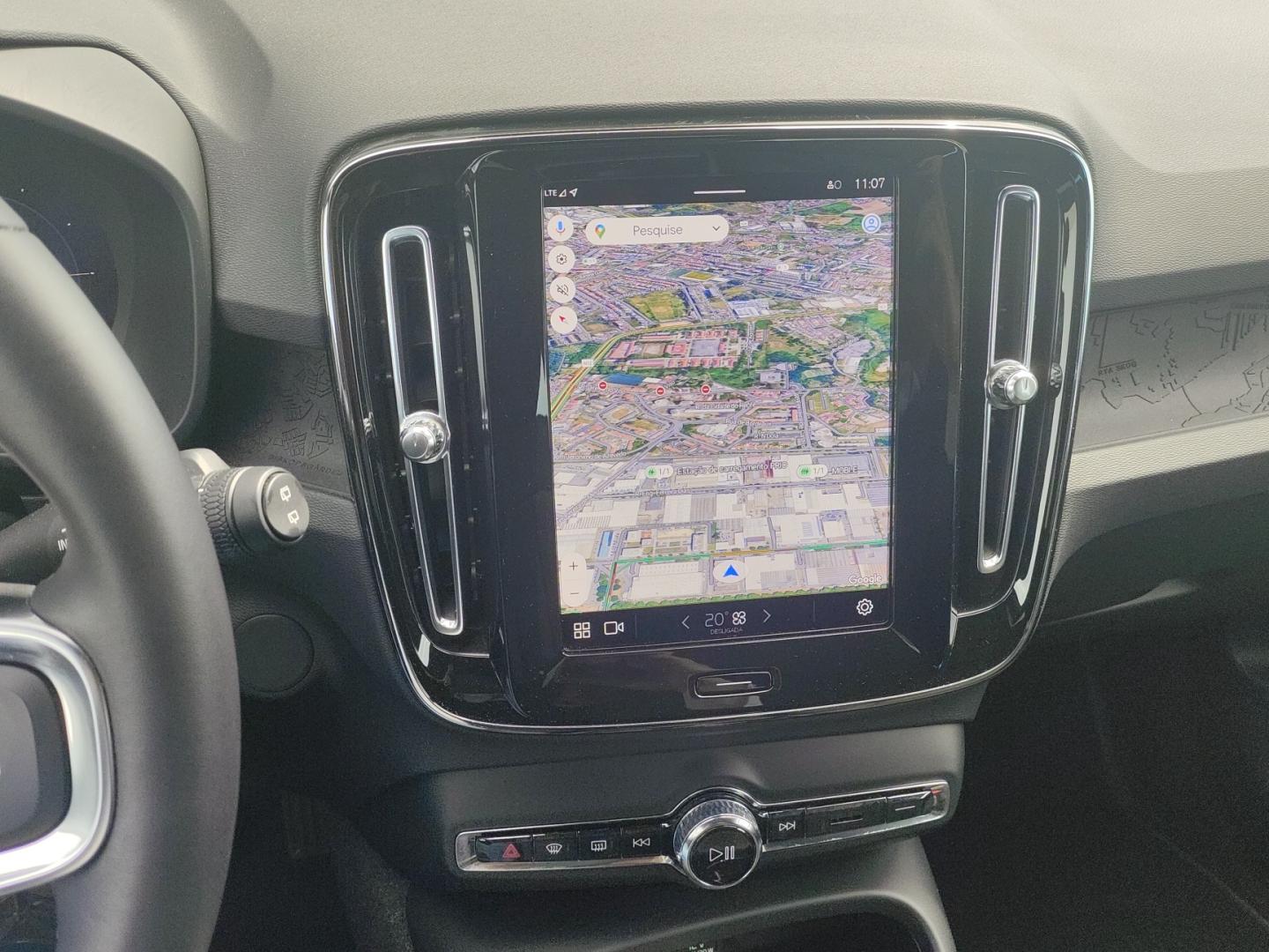 Volvo EX40