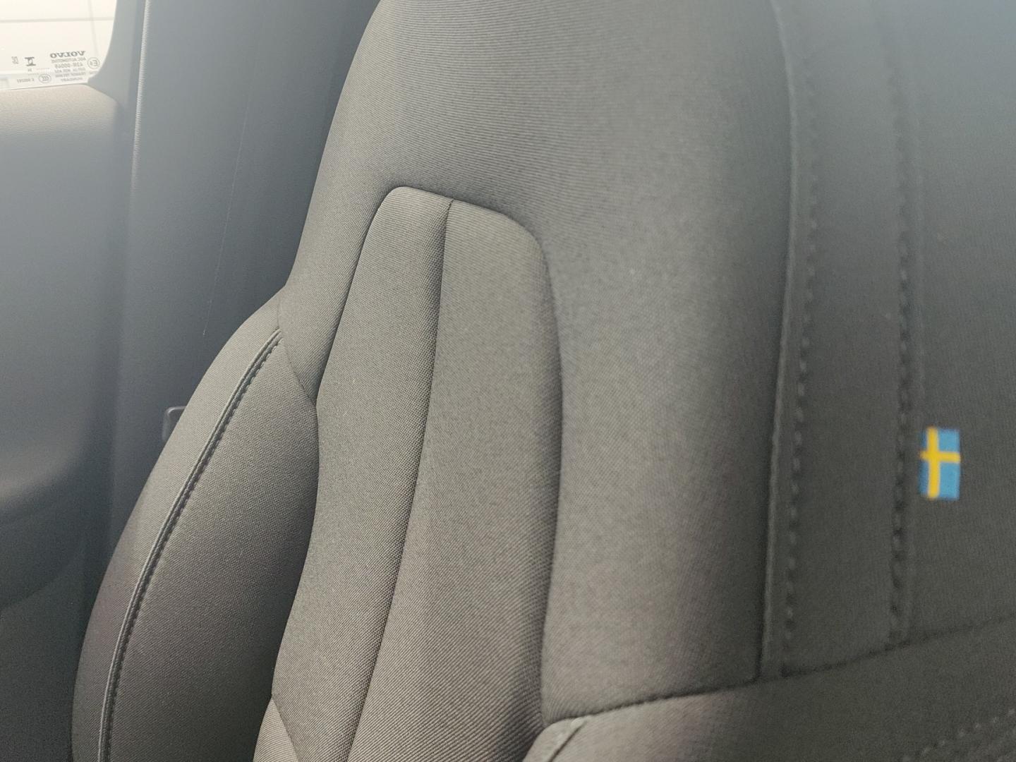 Volvo EX40