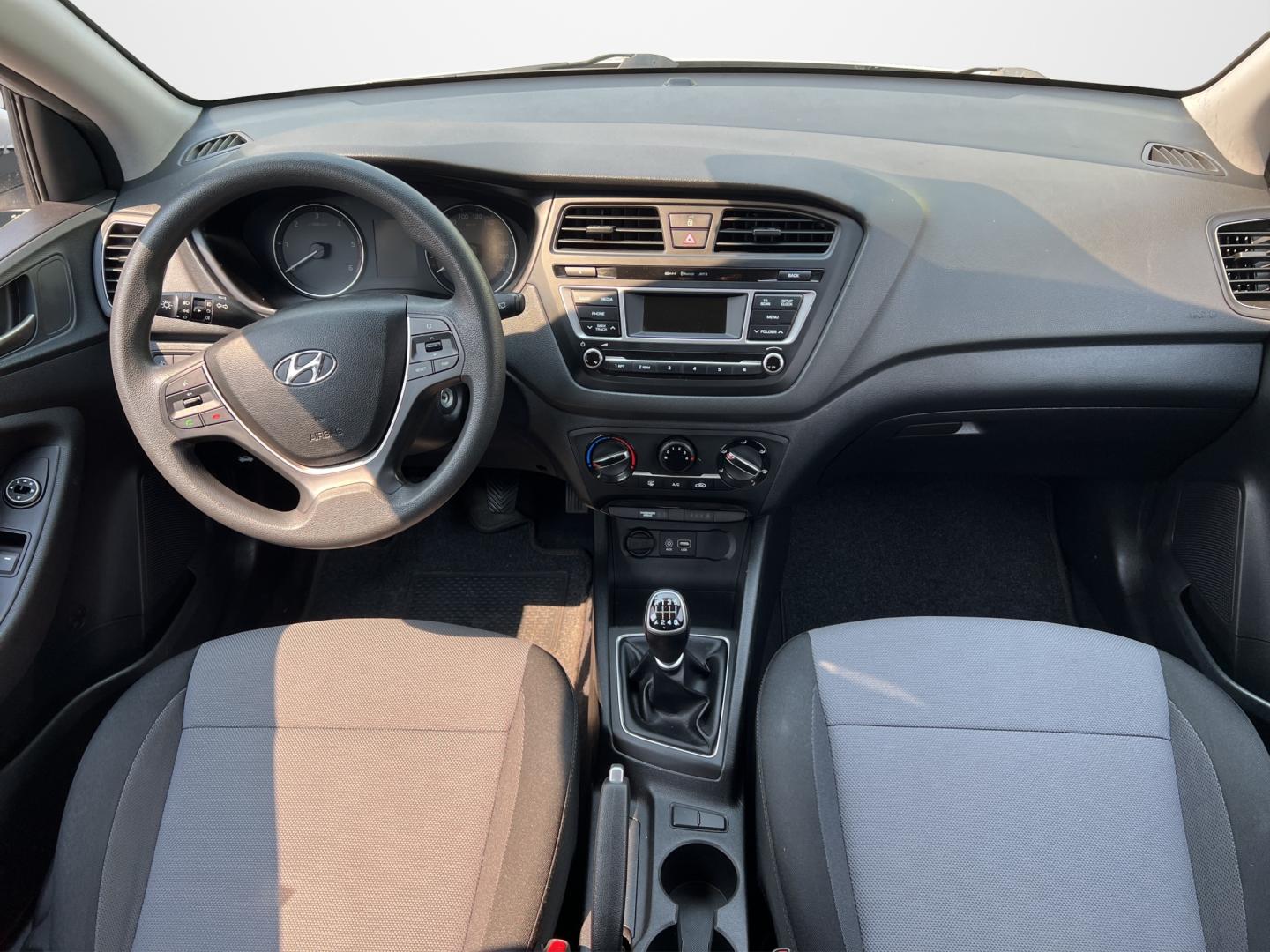 Hyundai i20